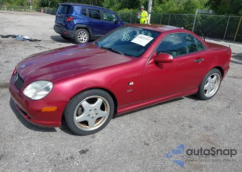 2000 Mercedes-Benz Slk 230 Kompressor из США, поврежденный, VIN WDBKK47F2YF146797
